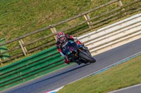 PJM-Wedding-Photography;enduro-digital-images;event-digital-images;eventdigitalimages;mallory-park;mallory-park-photographs;mallory-park-trackday;mallory-park-trackday-photographs;no-limits-trackdays;peter-wileman-photography;racing-digital-images;trackday-digital-images;trackday-photos